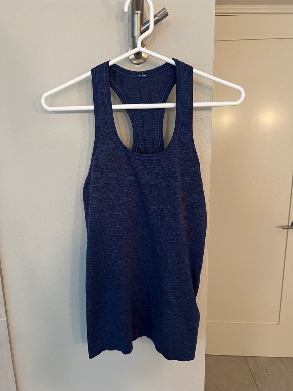 Lululemon Women’s Navy Racerback Tank Top